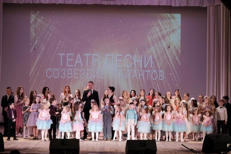 teatr003